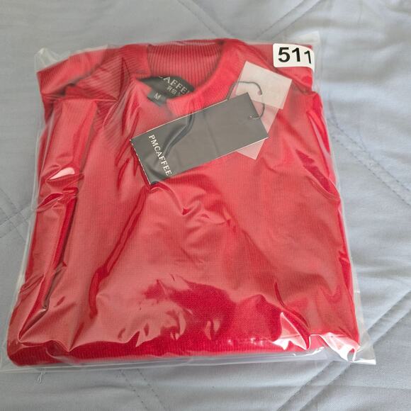 NWT Women's Red Cashmere Sweater M Mock Neck Classic Holiday Christmas Luxury - Picture 7 of 7